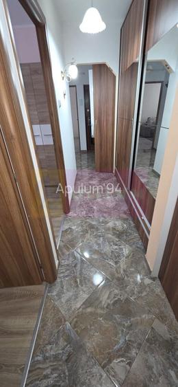 Apartamnet cu 3 camere de vanzare in Campina, Central - 12