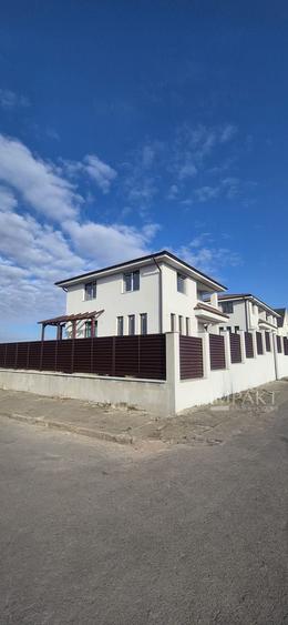Casa individuala 5 camere Dezmir