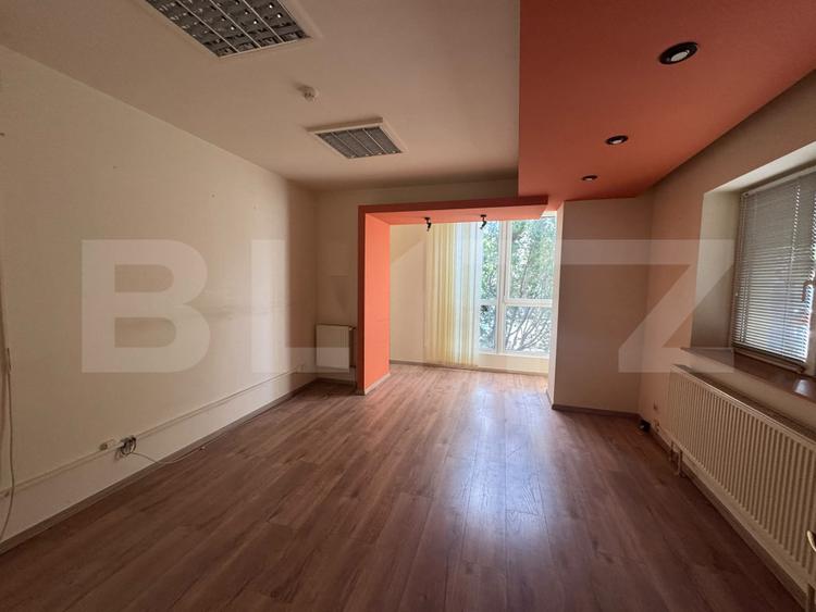 Spațiu diferite domenii de activitate, 270 mp, parcare, zona Bogdăneștilor