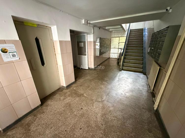 Garsoniera Titan Bloc 1984 Reabilitat 32 Mp Instalatii Schimbate 12 Min Metrou - 9