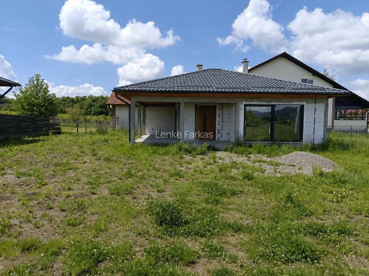 Casă nouă, pe un singur nivel, cu teren generos – Solovăstru, aproape de Reghin - 6