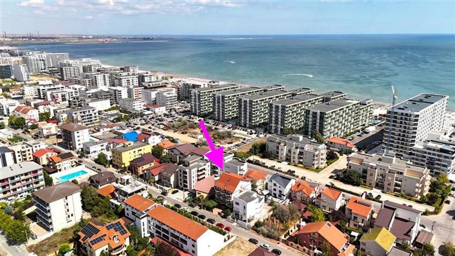 Vanzare Cladire Multifunctionala 783mp Mamaia Nord - Pensiune la Cheie