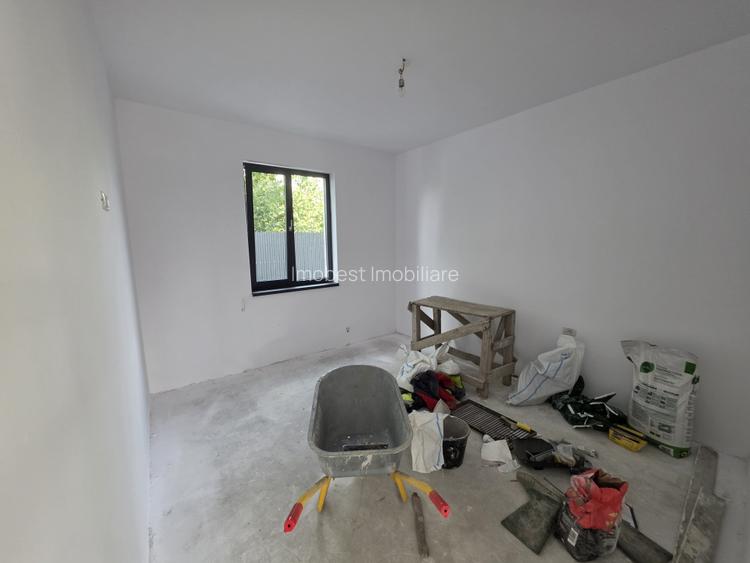 Exclusivitate! Vila P+M înaltă, 7 camere, teren 458mp, Valu lui Traian!