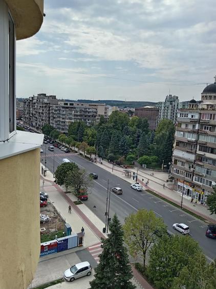 Apartament 3 camere decomandat, Bulevardul Decebal