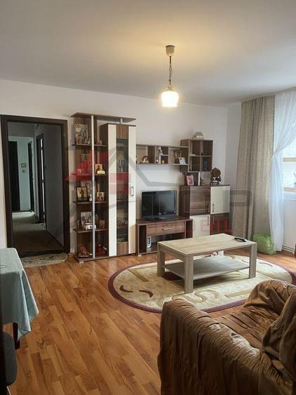 Zimbru - Alexandru , 3 camere mobilat si utilat, balcon inchis