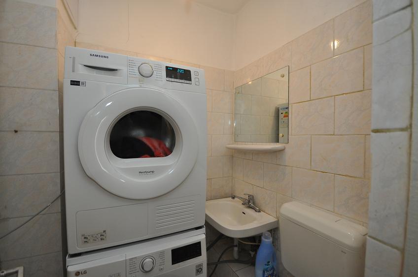 Militari Lujerului Virtutii apartament 3 camere decomandat 2 bai 78 mp bloc 1988