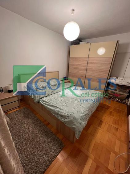 Zona Lipovei - 3 camere. La etajul 2, bloc izolat !