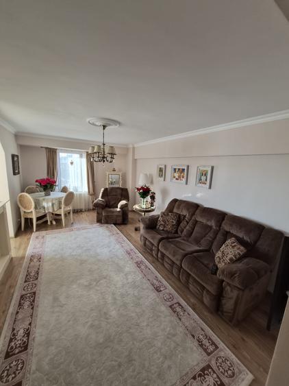 Apartament ultracentral bloc nou si parcare