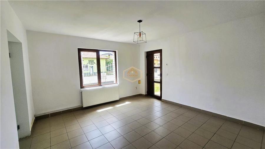 VIDEO | Casa pe colt, cu 2 camere si teren 245 m² | Paulestiului