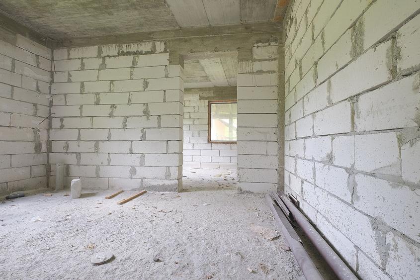 CHEIA - VALEA POPII, Vila structurata pe S+P+E+M, achizitie posibila si in rate