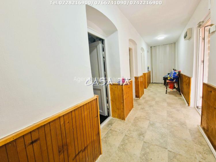 Casa deosebita situata in Runcu-Balta