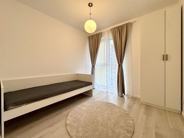 3 camere modern, vedere panormica spre pădurea verde, zona Lipovei