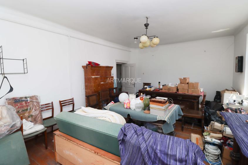 Apartament spatios in vila etaj 1 - 3