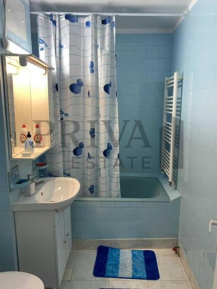 Apartament spațios 3 camere, 80 mp, etaj 2, Soarelui
