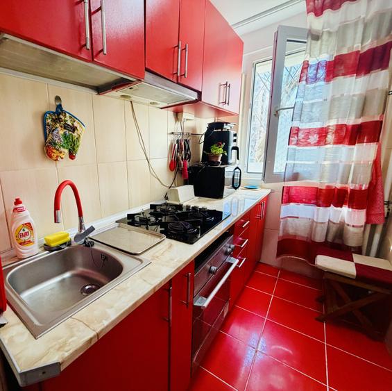 Apartament cochet cu 2 camere la 2 min de Plaza România și aproape de Moghioros