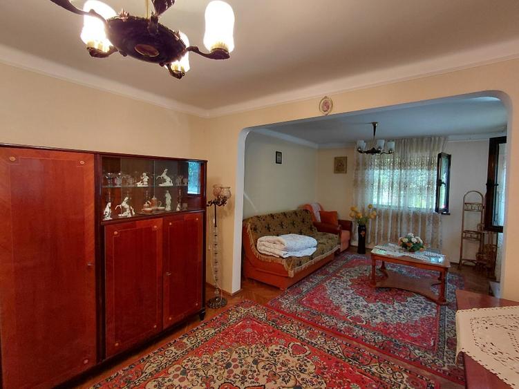 CASĂ RENOVATĂ DE VÂNZARE ÎN BLEJOI (PRAHOVA) + 500 MP TEREN - PRET: 83.000 EURO