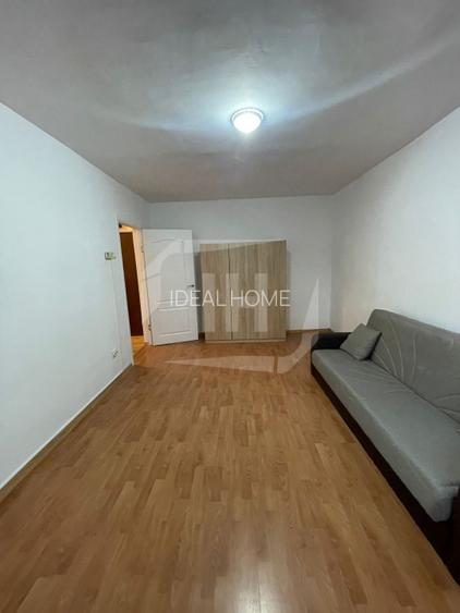Apartament 3 camere, cartier Intre Lacuri - 3