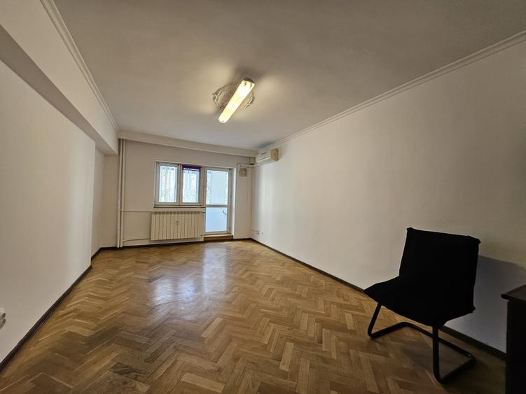 Unirii - Naturalia - Alba Iulia, apartament 2 camere, stradal, nemobilat, et 2/8