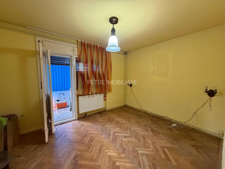 Apartament 3 camere + garaj intabulat Central-Neptun