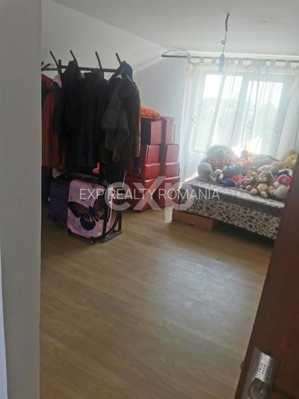 Casă spațioasă de închiriat în Ungureni – Dambovita