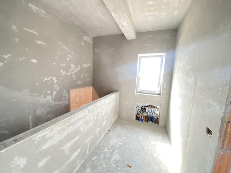 COMISION 0%, Duplex 4 Camere, La Cheie, P+E, 102MP, 335 Teren, SACALAZ