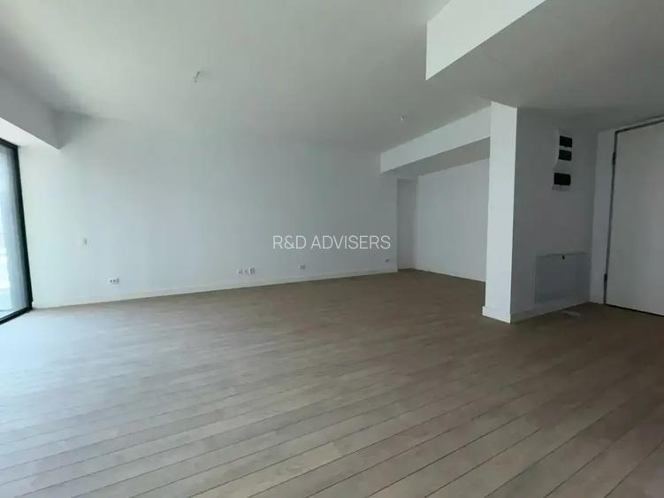 Apartament 3 Camere De Vanzare Zona Panduri 2 Min. de JW Marriott - 2