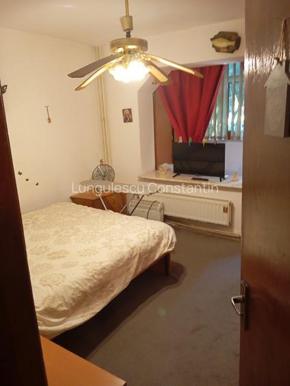 Apartament mobilat ,cu centrala  - 15