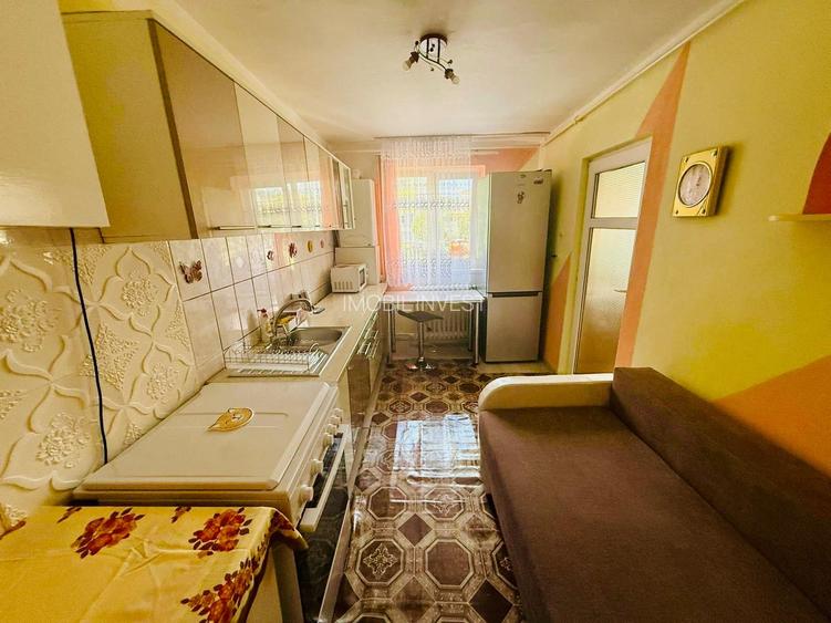 Garsoniera de inchiriat, etaj 1, zona Cloșca, ideal studenți