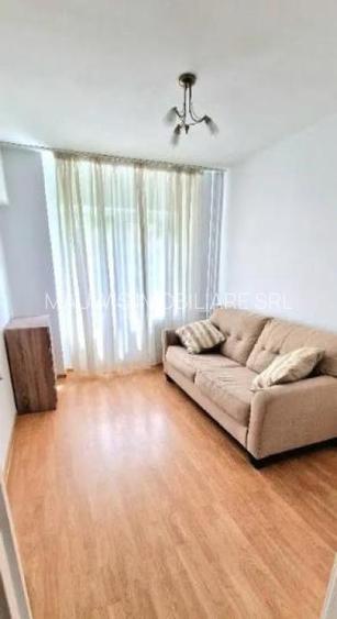 Iancului / Sachelarie Visarion/ et 4 / decomandat / renovat/ - 2