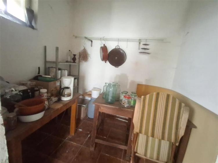 2 Apartamente la casa pivnita garaj in Cisnadie