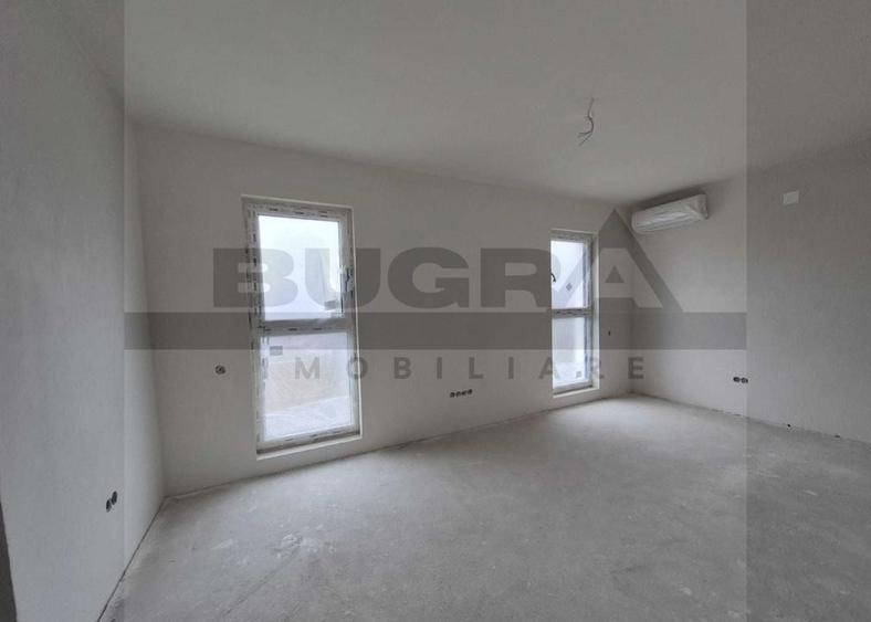 Duplex cu 4 camere, 180 mp+ 120 mp teren, garaj, zona Garii