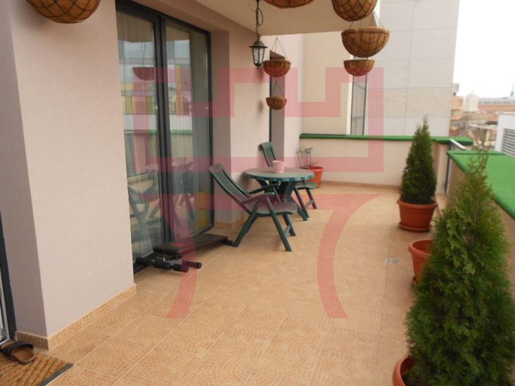 Inchiriere apartament 2 camere + terasa in Platinia NTT Data Constanta