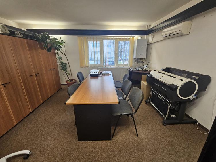 Apartament 4 camere decomandat, Moara de Foc