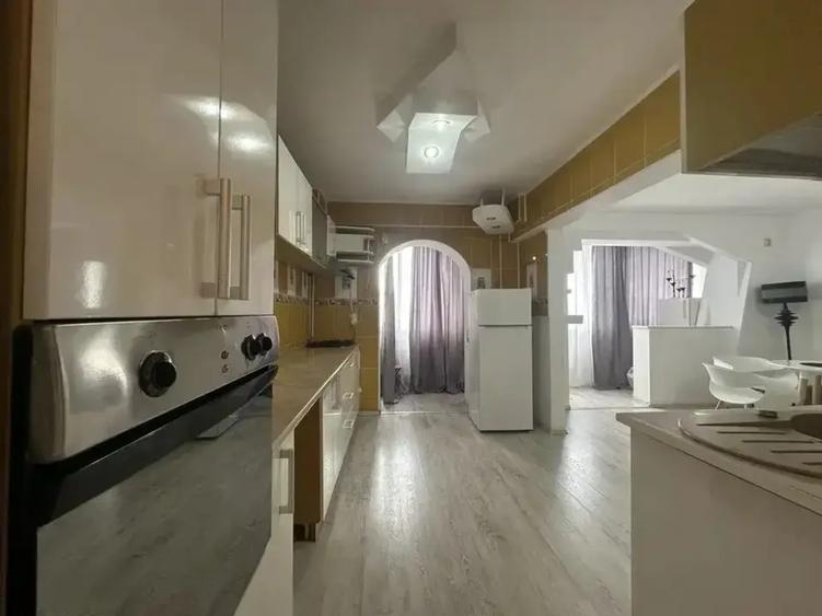Apartament 2 camere decomandat, 56 mp, zona Nord Ploiești – Mutare Imediata