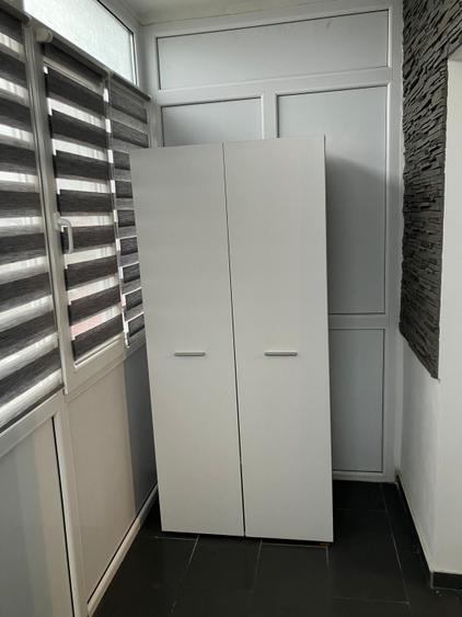 Apartament 2 camere decomandat, zona Segarcea