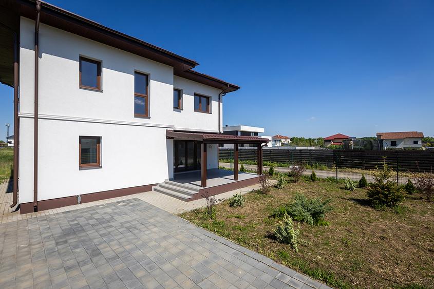 O casă individuală complet finisată în Corbeanca, cu toate utilitățile racordate