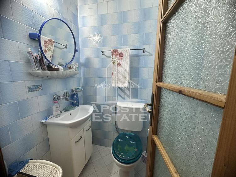 Apartament de vanzare cu 3 camere, 2 bai, 76mp, zona Spitalul Judetean - 12