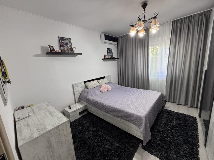 Apartament 4 camere/ Colentina/ Dna Ghica/ Centrală Proprie/ 2 Parcări