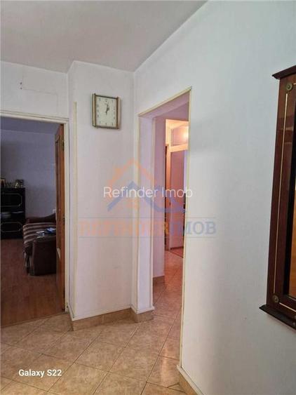 Apartament 3 camere Rahova – Vicina