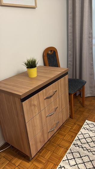 Braila PROPRIETAR vinde apart 2 camere etaj 1 mobilat si utilat bucatarie noua