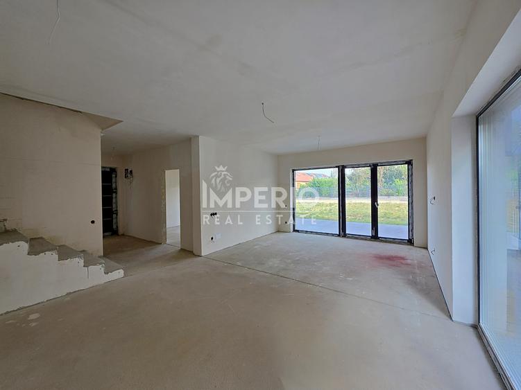 Duplex de vanzare - 152,91 mp utili, teren 445 mp