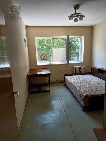 Apartament 3 camere -5 minute de mers pana la metrou Gorjului