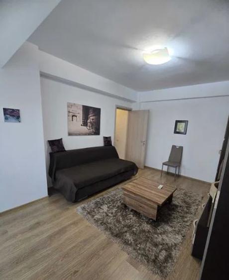 Apartament 2 Camere,Aparatorii Patriei,bl.2000,et.1/10,DECOMANDAT,centrala
