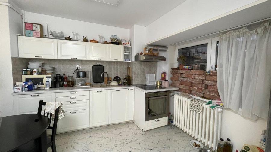 REA1010266 Unirii Fantani - apartament cu 5 camere
