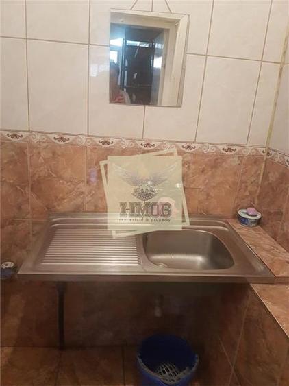 Spatiu comercial zona Lazaret 49 mp utili