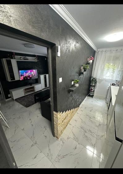 Apartament 2 CAMERE PROGRESU