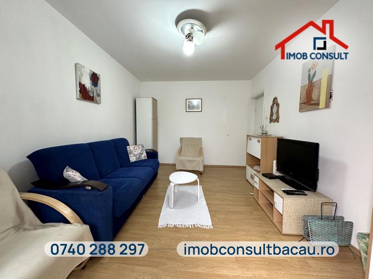 Apartament cu 2 camere decomandate de închiriat | Ultracentral, Bacău | CE1820