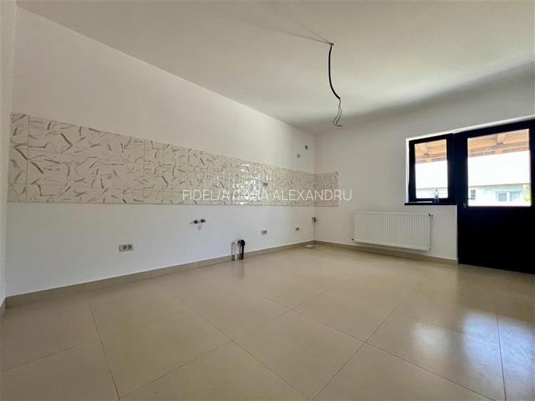 Vila cu 3 camere si 420mp teren in Lunca Cetatuii - 4