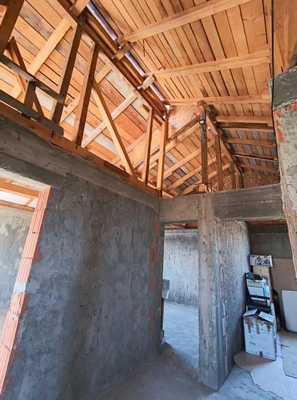Comuna Berceni | Vila P+1 | Nefinalizata | Teren 417 mp | Deschidere 18 ml