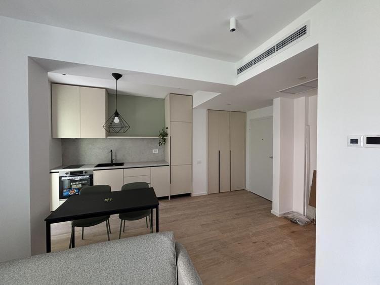 Nou– 2 camere, 45 mp | The Corner